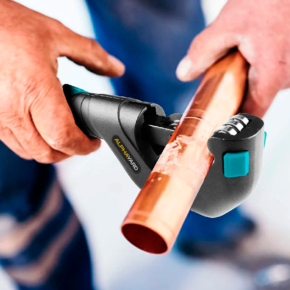 ALPHA YARD™ Pipe Cutter with Deburring Tool